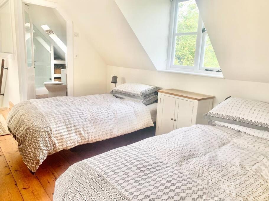 Apartamento Delightful Ely House Bright And Warm With Cathedral View Exterior foto