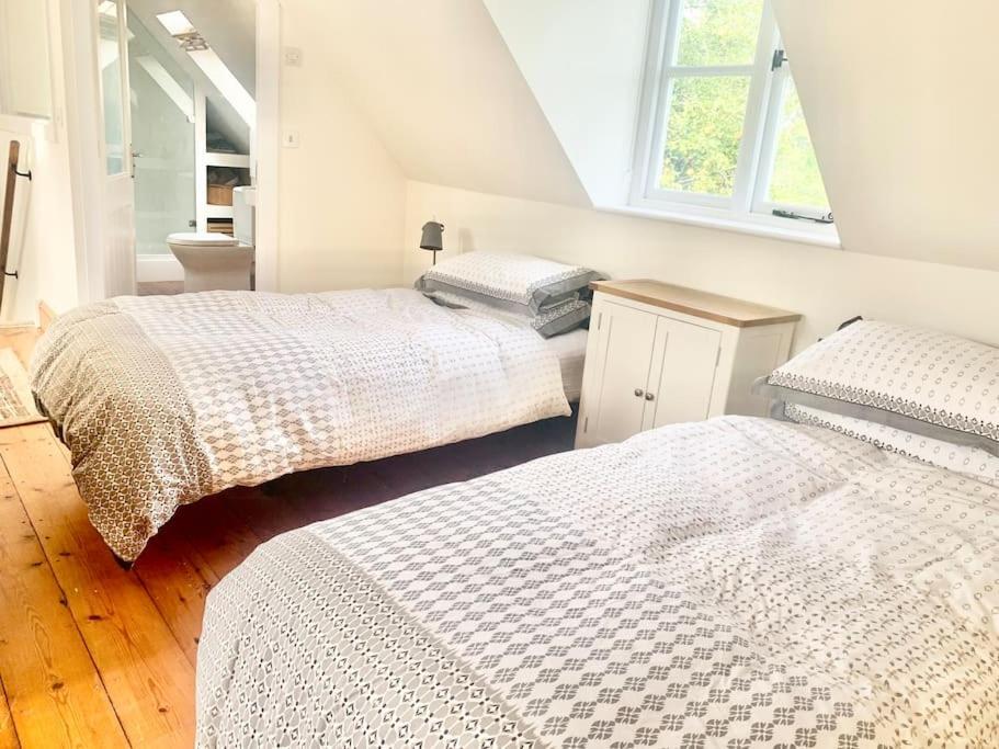 Apartamento Delightful Ely House Bright And Warm With Cathedral View Exterior foto